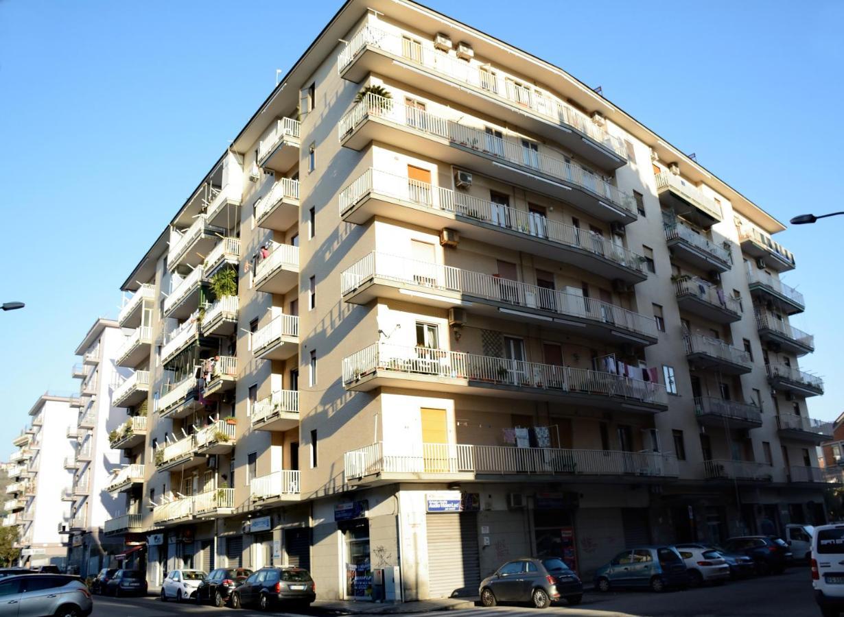 Residenza Margherita - Centralissima ซาแลร์โน ภายนอก รูปภาพ