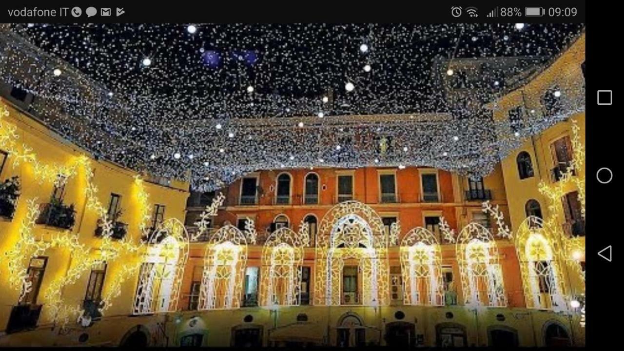 Residenza Margherita - Centralissima ซาแลร์โน ภายนอก รูปภาพ